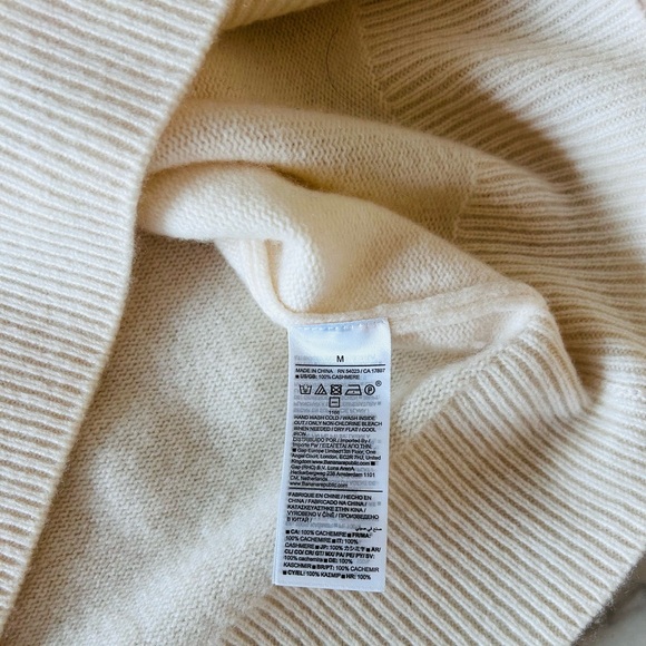 Banana Republic Cashmere ivory sweater medium - Picture 6 of 7